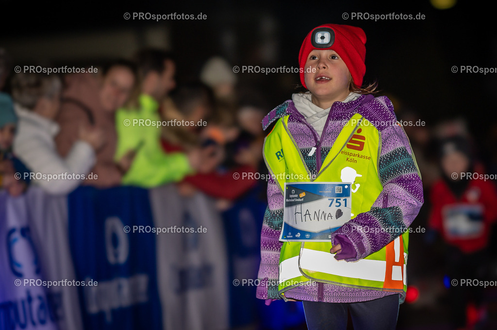 Martinslauf Sindorf 2023 in Kerpen-Sindorf, 09.11.2023 | Impressionen vom Martinslauf Sindorf 2023 am 09.11.2023 in Kerpen-Sindorf (Nordrhein-Westfalen).