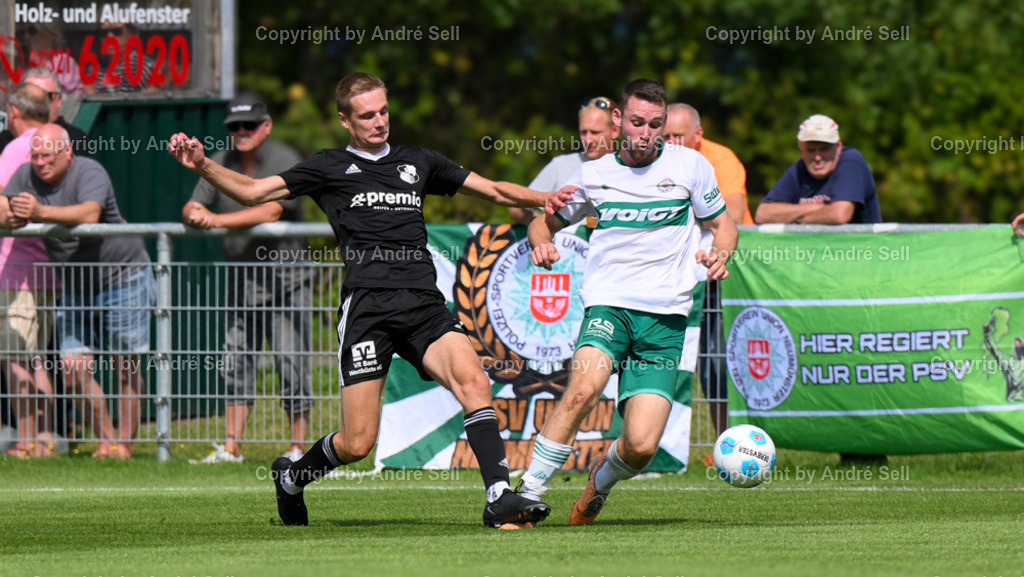 PSV Neumünster vs Heider SV | Fyn Claasen (PSV #23) / Marvin Wolf (Heide #7) - Fußball-Oberliga Männer 2024/2025 / PSV Neumünster vs Heider SV / PSV Stadion Platz A / Neumünster / 17.08.24 - Realisiert mit Pictrs.com