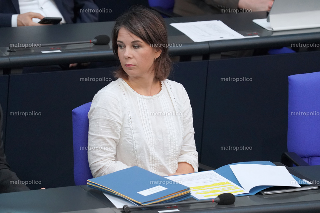 Annalena Baerbock (33) | Metropolico