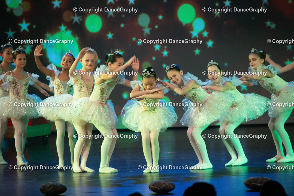 GPHY1882 | DanceGraphy - Realisiert mit Pictrs.com