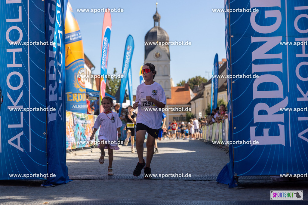 VJ__3471 | Stadtlauf Erding 2025 #stadtlauferding #erdingstadtlauf #stadtlauf_erding #laufmotivation #trisporterding #yourpictrs #sportshot_your_pictrs