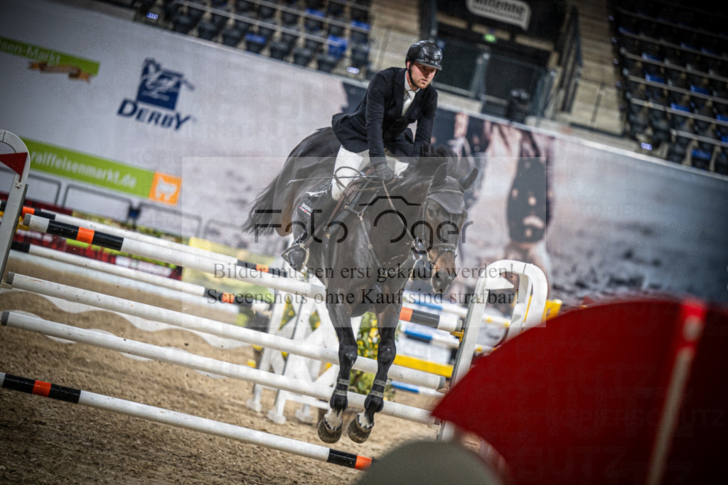 DOS_3495 | Entdecke hochwertige Reitturnierfotos von Foto Oger. Professionell, emotional und authentisch – jetzt Lieblingsmomente im Shop bestellen.Deutschlandweite Turnierfotografie. - Realisiert mit Pictrs.com