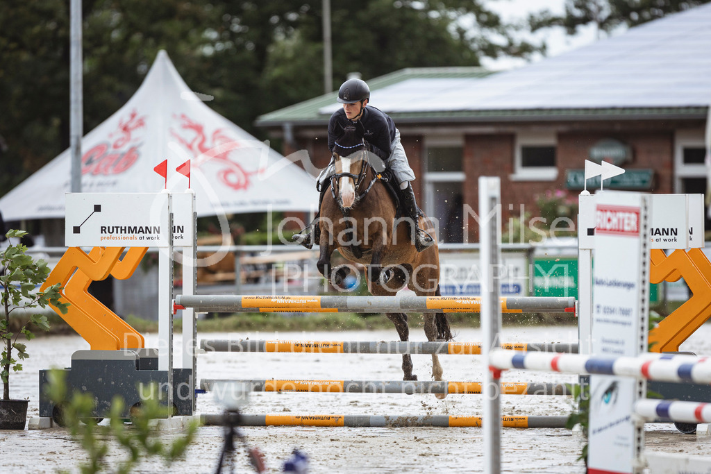 240615_CoesfeldLette_Stil-A-165 | Deine schönsten Turniermomente als professionelle Fotos! Entdecke hochwertige Pferdesport-Fotografie im Online-Shop. Jetzt Fotos finden & bestellen!