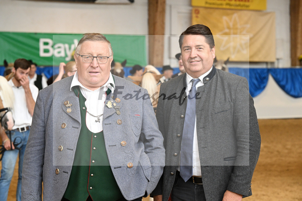 Schelle_Schiller_54223343 | hf-fotografie - Realisiert mit Pictrs.com