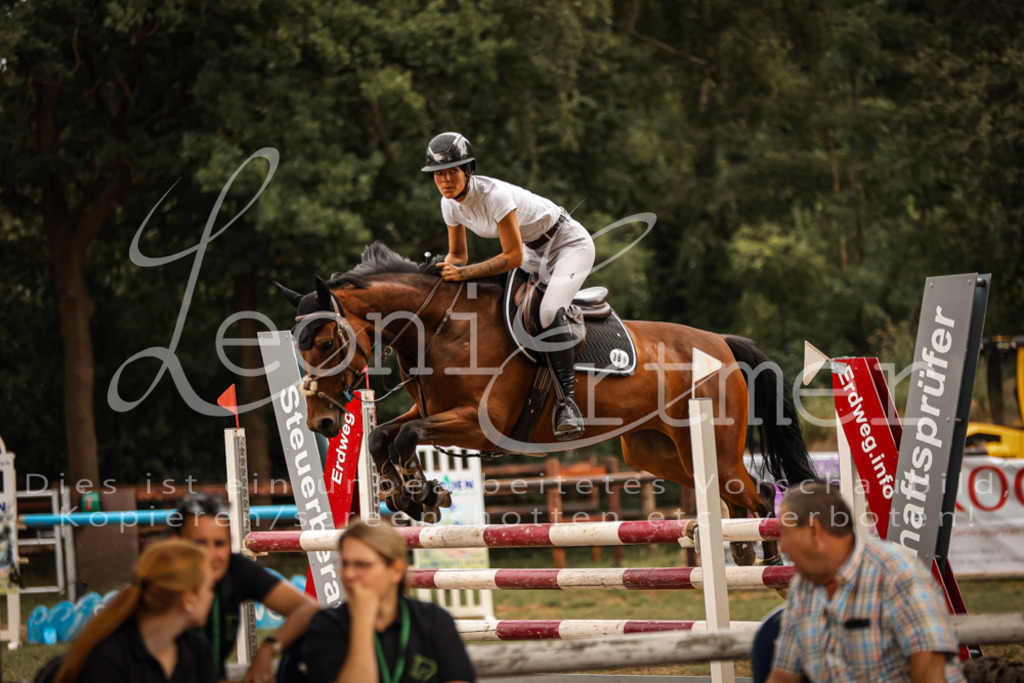 26.SoSpL00119 | Leoni Ertmer Photography - Realisiert mit Pictrs.com