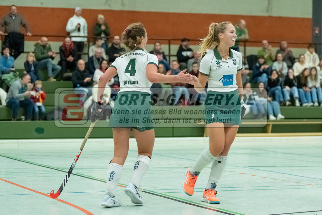 HK_20240106_107819 | 1. Bundesliga Damen Uhlenhorst Mülheim - Düsseldorfer HC  am 6.1.2024 Sporthalle Lehnerstraße, Mülheim a.d. Ruhr ,