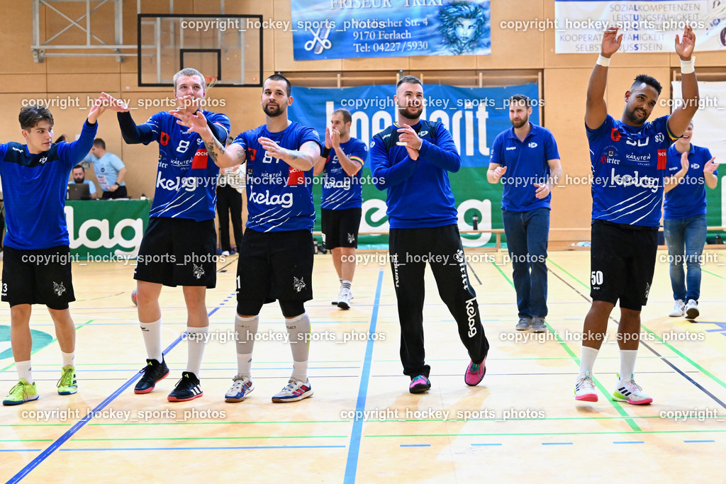 SC Ferlach vs. HSG Holding Graz 23.9.2023 | Jubel SC Ferlach Mannschaft, #8 KNAPP Simon SC Ferlach, #81 MILICEVIC Adrian SC Ferlach, #33 STRIEBNIG Florian SC Ferlach, #50 GONZALEZ-MARTINEZ Adonis SC Ferlach, SC Ferlach vs. HSG Holding Graz 23.9.2023, SC Ferlach vs. HSG Holding Graz am 23.09.2023 in Bleiburg (Ballspielhalle Ferlach), Austria, (Photo by Bernd Stefan)