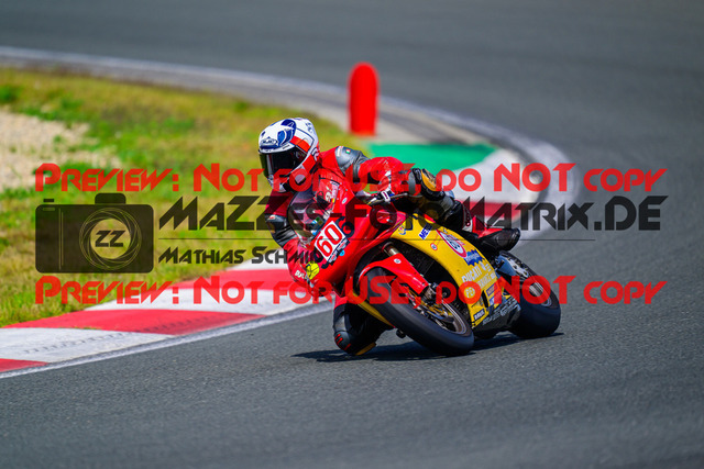 MaZZes_FotoMatrix_240725_6007705_4720 | ROT