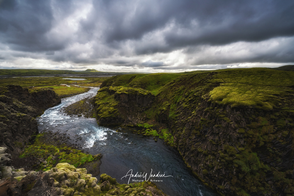 Berg und Tal | Andre Wandrei - Nature Artworx - Realisiert mit Pictrs.com