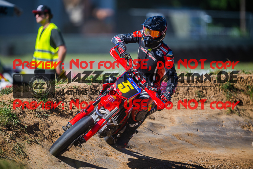 MaZZes_FotoMatrix_220702_4201 | S2