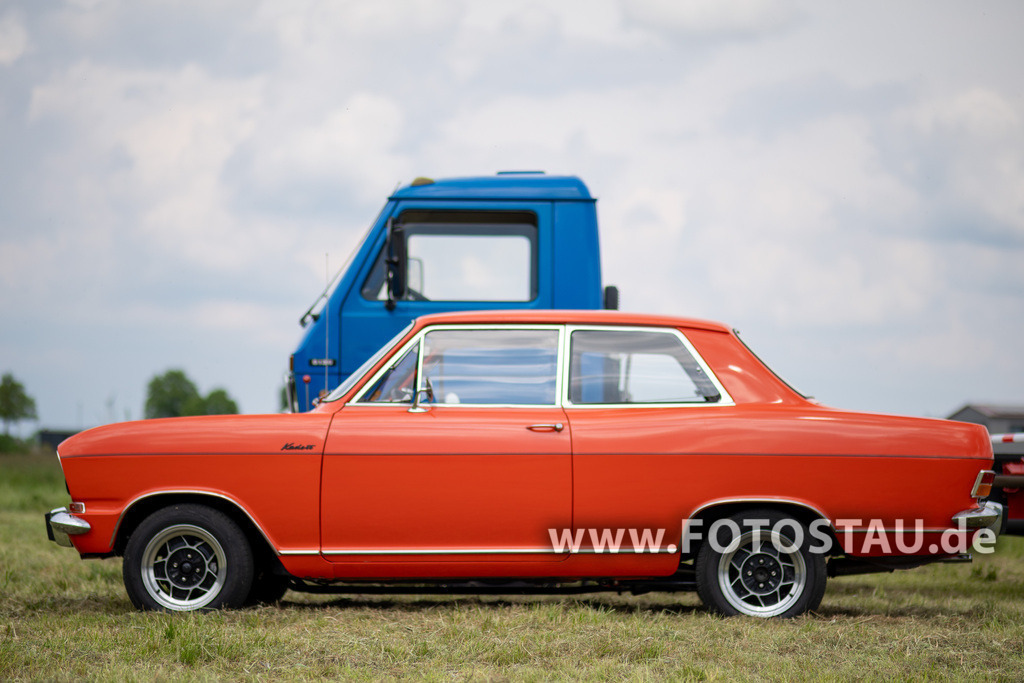 Schwarme 2026 Oldtimertreffen | Erleben Sie hier die Faszination der klassischen Fahrzeuge in Bildern und lassen sich begeistern! - Realisiert mit Pictrs.com