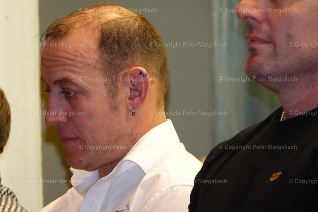 DSC02196 | Schwingen - Realized with Pictrs.com