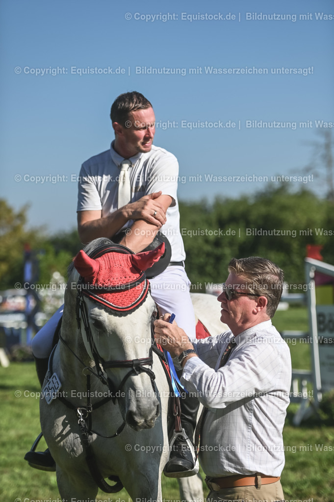 20230908_24_Springen_M_0092 | equistock