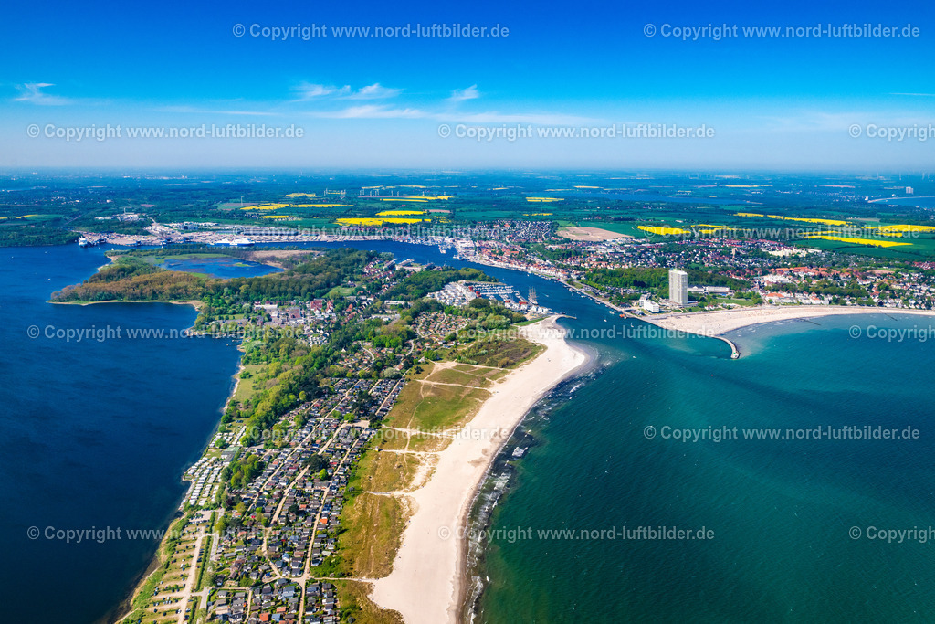 Travemünde_Priwall_ELS_5014010524 | LüBECK 01.05.2024 Küsten- Landschaft am Sandstrand der der Ostsee in Priwall im Bundesland Schleswig-Holstein, Deutschland. // Coastline on the sandy beach of of Baltic Sea in Priwall in the state Schleswig-Holstein, Germany. Foto: Martin Elsen