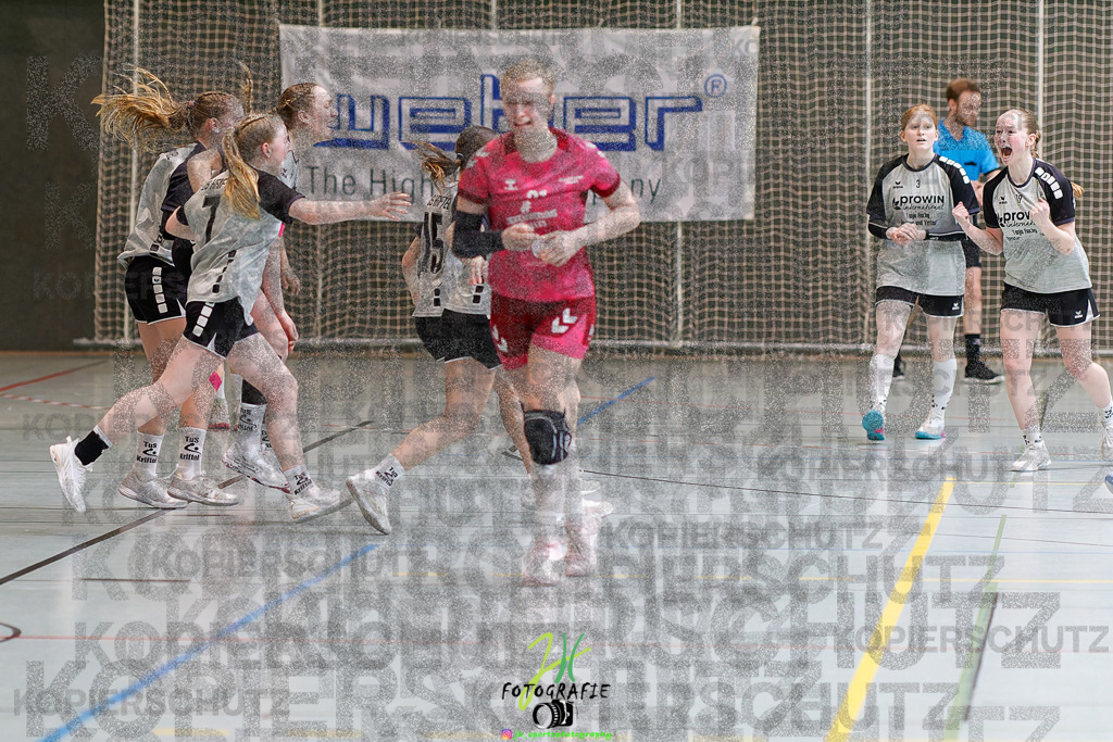 Hessenmeisterschaft wJC - Spiel um Platz 3; TuS Kriftel - SG Schenklengsfeld | Hessenmeisterschaft wJC - Spiel um Platz 3; TuS Kriftel - SG Schenklengsfeld am 22.03.2025 in Biedenkopf (Sporthalle Lahntalschule)Photo © 2025 - Jörg Heinrich - Realisiert mit Pictrs.com