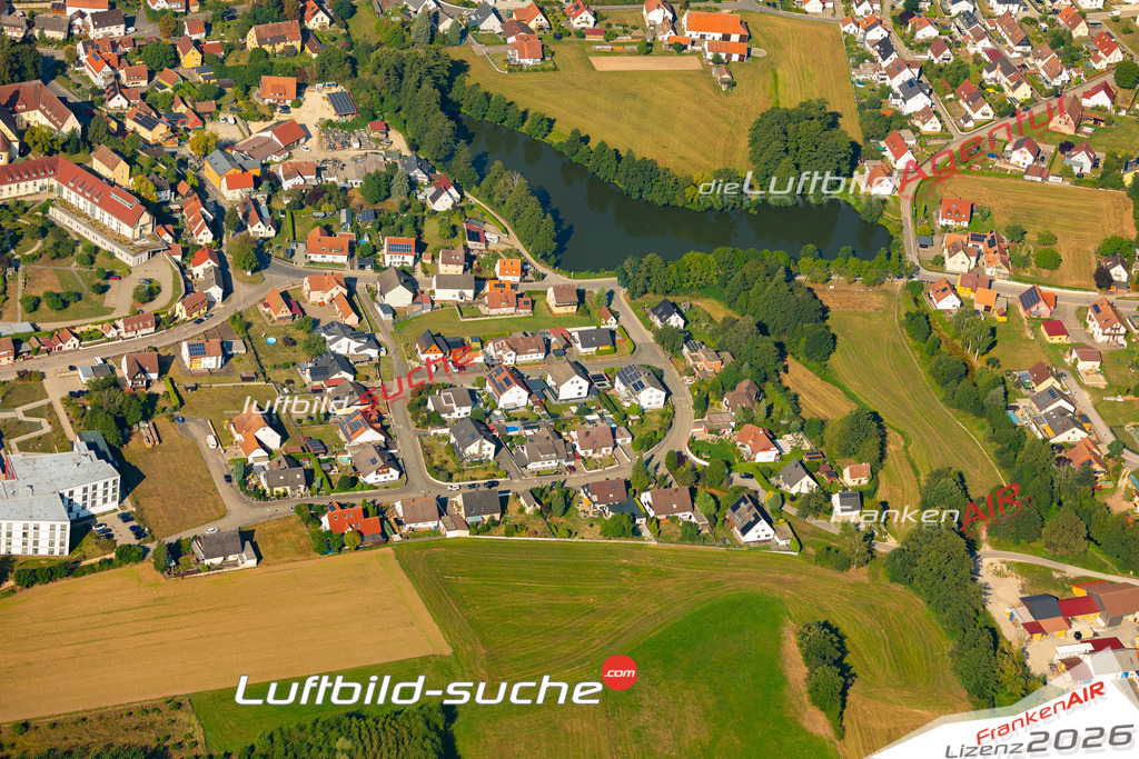 Das Luftbild zeigt :  Abenberg - Die Luftaufnahme wurde 2024 vom UL-Flugzeug aus erstellt ( keine Drohne ) - Hochauflösende Luftaufnahme - Für grossformatige Ausdrucke geeignet. Die Geschenkidee !Mit Lizenz und Bildrechte bestellbar