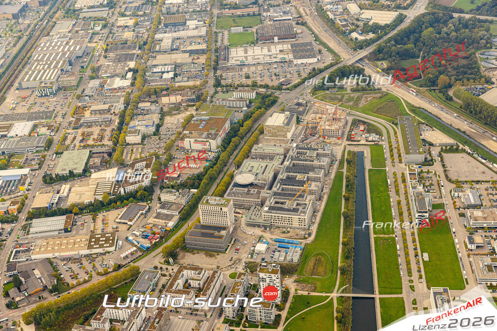 Schrägluftbild  Flugfeld  Böblingen - Das Luftbild wurde 2025 vom UL-Flugzeug heraus erstellt ( keine Drohne ) - Hochauflösende Luftaufnahme -Nicht vergleichbar mit Google Maps oder Satelittenbilder- Die Geschenkidee !Mit Lizenz und Bildrechte bestellbar