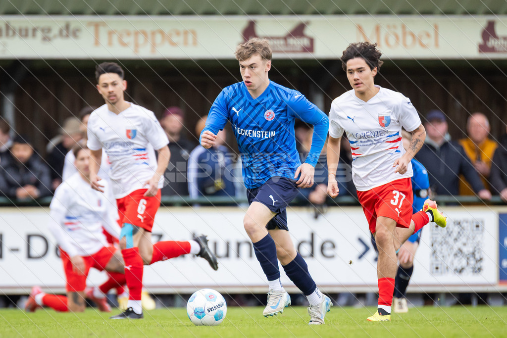 20251004_Picselweb-Fotografie_1R3_3179_web | Bezirkspokal Viertelfinale, SV Ahlerstedt/Ottendorf - SV Drochtersen/Assel II, Ergebnis 0:3. Foto: Jörg Struwe - picselweb.de - Realisiert mit Pictrs.com