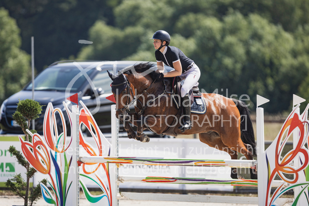 250629_PfSpTa_L-Spr-1-418 | Deine schönsten Turniermomente als professionelle Fotos! Entdecke hochwertige Pferdesport-Fotografie im Online-Shop. Jetzt Fotos finden & bestellen!