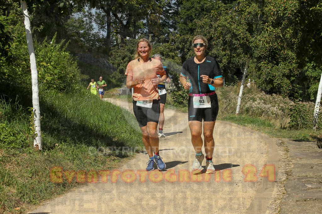 250824_1232_EX1_9686 | Sportfotografie im Rhein-Sieg Kreis, Köln, Bonn, NRW, Rheinland Pfalz, Hessen, etc. Unser Tätigkeitsfeld umfasst den Laufsport vom Volkslauf über den Marathon, Duathlon, Triathon bis zum Ultralauf wie Kölnpfad Ultra oder Schindertrail.