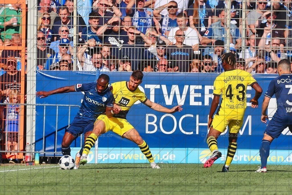 VfL Bochum - Borussia Dortmund 1:1 | Am 26. August 2023 kam der VfL Bochum in der 1. Bundesliga gegen Borussia Dortmund zu einem 1:1. - Realisiert mit Pictrs.com