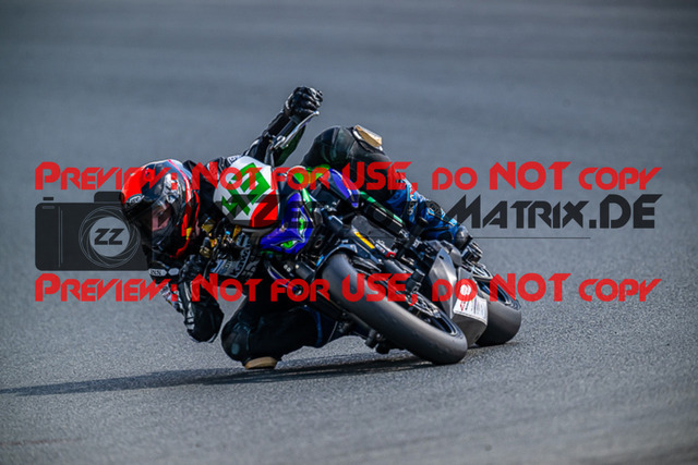 MaZZes_FotoMatrix_220522_5795 | Fotograf Mathias Schmid
Sportfotograf,
Eventfotograf,
Hochzeitsfotograf,
Portraitfotograf