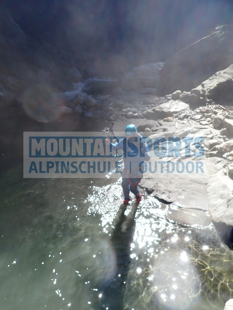 P9270030 | Bestelle die Bilder deines Berg- oder Wasser-Abenteuers mit Mountain Sports bequem von zu Hause aus direkt über unseren Online Fotoshop von pictrs.com. - Realisiert mit Pictrs.com