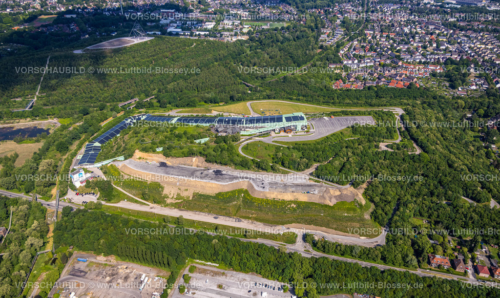 Bottrop220501934 | Luftbild, alpincenter Bottrop, Skianlage, Welheim, Bottrop, Ruhrgebiet, Nordrhein-Westfalen, Deutschland