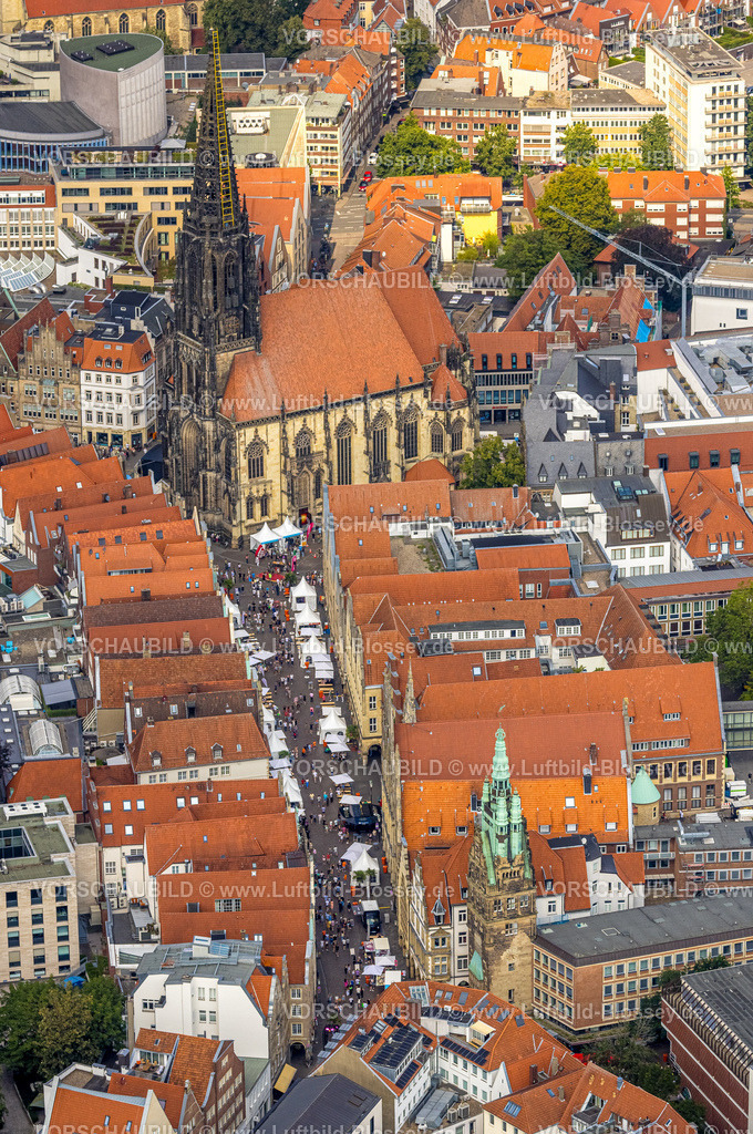 Muenster230880210 | Luftbild, Altstadt Stadtfest "Münster mittendrin" am Prinzipalmarkt, kath. Kirche St. Lamberti, Josef, Münster, Münsterland, Nordrhein-Westfalen, Deutschland