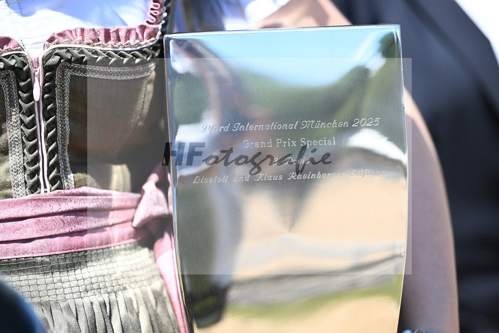 Impressionen_Siegerehrung CDI5 Sterne_11255203 | hf-fotografie - Realisiert mit Pictrs.com
