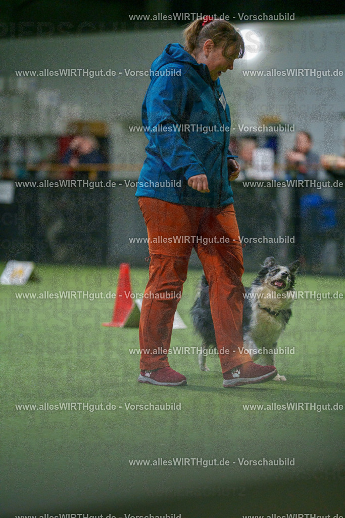 7R504462 | Professionelle Tierfotografie in Mönchengladbach von Daniel Wirth (allesWIRTHgut). Liebevolle & natürliche Bilder von Hunden & Katzen für unvergessliche Erinnerungen.