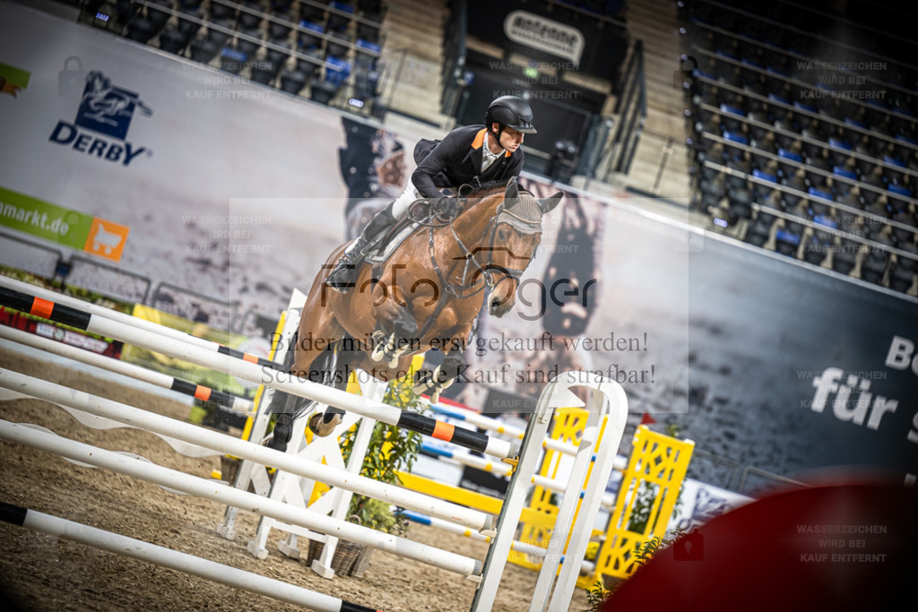 DOS_0634 | Entdecke hochwertige Reitturnierfotos von Foto Oger. Professionell, emotional und authentisch – jetzt Lieblingsmomente im Shop bestellen. - Realisiert mit Pictrs.com