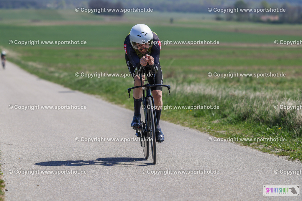 368A2696 | Neusiedlersee Radmarathon 2026@sportshot_your_pictrs #yourpictures#roadtowm2029 #nrm #neusiedlerseeradmarathon #neusiedlersee #neusiedlerseetourismus #burgenland #mörbisch #nrm26 #burgenlandtourismus #voglundco #poweredbyburgenlandtourismus #radsport #rad #marathon #ucigranfondo #visitburgenland #ucigranfondoworldseries