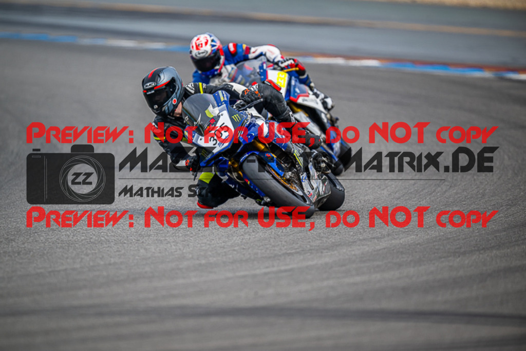 MaZZes_FotoMatrix_230410_3852 | ROT