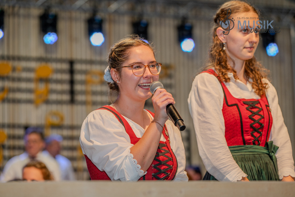 DSC_6138 | "Fussifoto.com – Ihr Ansprechpartner für hochwertige Fotografie! Entdecken Sie kreative Bilder und professionelle Dienstleistungen. Kontaktieren Sie uns für Ihre Projekte!"