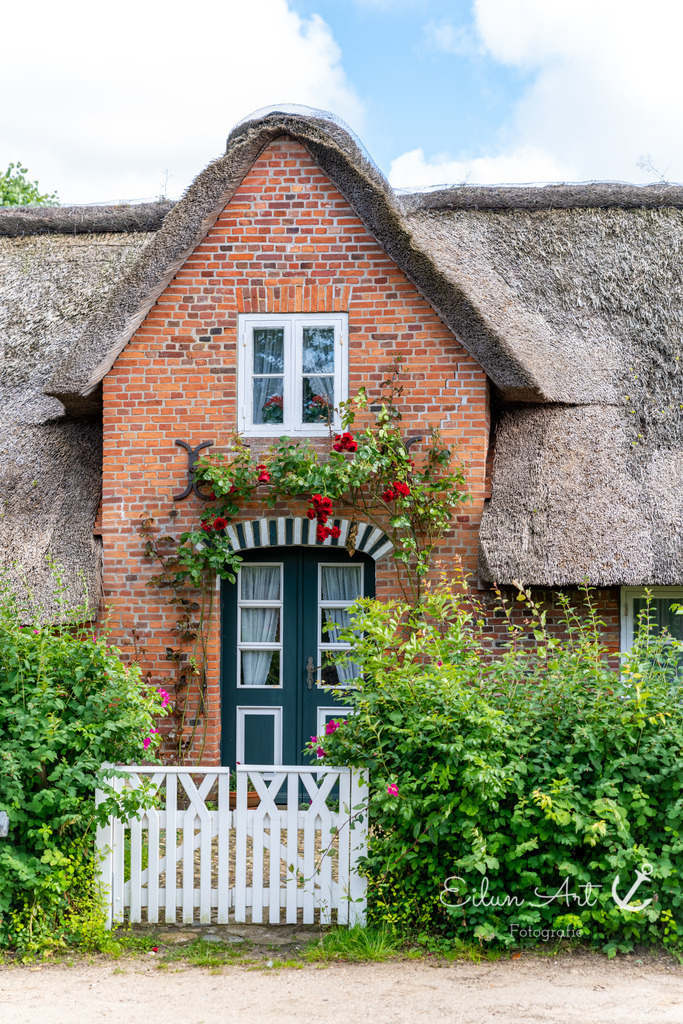 20240619-EAF_4112 | Eilun-Art-Fotografie Levke Martens, ihre Fotografin für Immobilien- und Landschaftsfotografie auf Föhr, Föhrer Motive als Poster, Leinwand, hinter Acrylglas oder stelle dir deinen eigenen Monatskalender zusammen, mit nur einem Klick