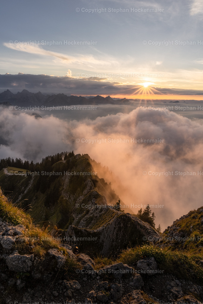 Sonnenuntergang am Branderschrofen | Sonnenuntergang am Branderschrofen dem höchsten Punkt am Tegelberg - Realisiert mit Pictrs.com