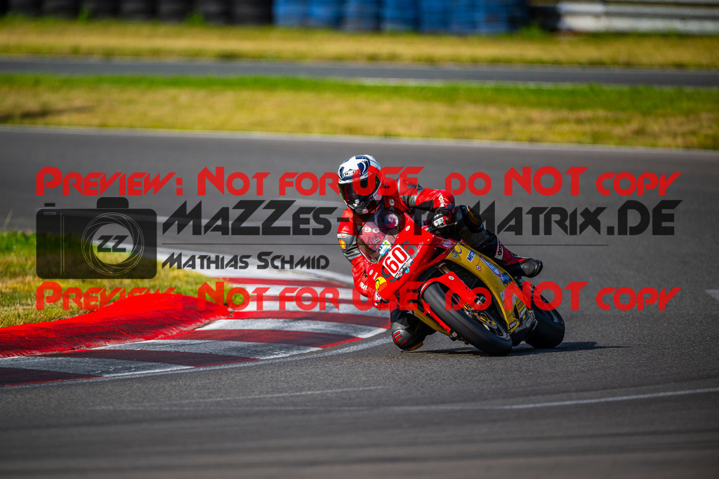 MaZZes_FotoMatrix_240724_6007705_2-707 | ROT