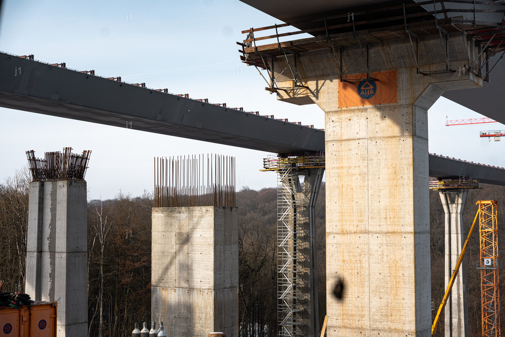 2026-02-04_Oberthulba_002 | Luftbild, Drohne, Multicopter, Bayern, Luftbilder, Luftbildshop, Jan R. Schäfer, aerialphotography, Abzüge, Luftaufnahmen, J1-Luftbild, J1-Fotografie und Luftbildservice, Würzburg, fineart, Abzüge, Drucke, Glasdruck - Realisiert mit Pictrs.com