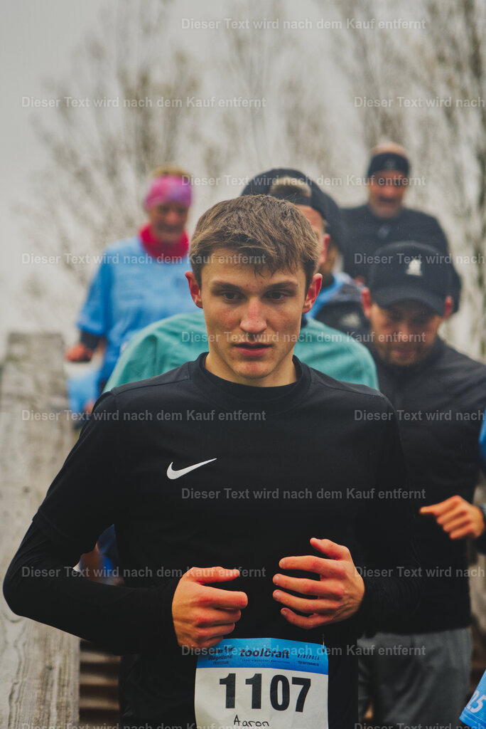 cineathletes-huegelland-2025-11-09-11-29-36 | Sportfotografie rund um Obstacle Course Racing und Trail Run - Realisiert mit Pictrs.com