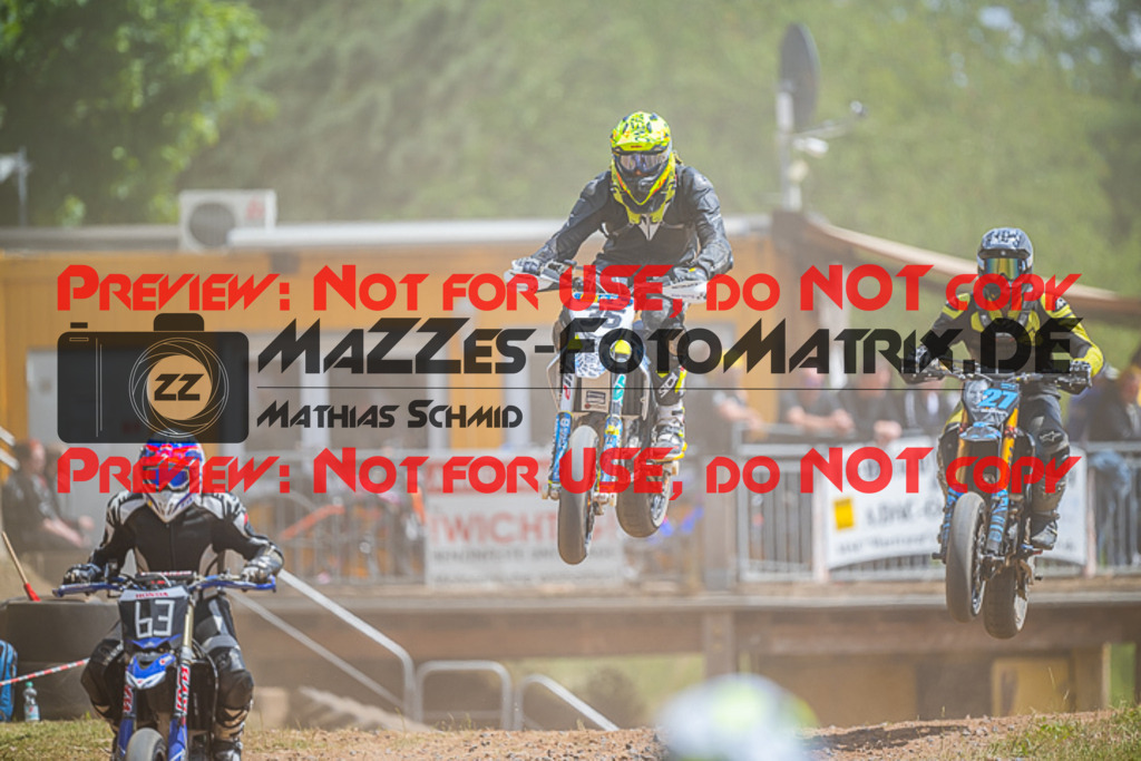 MaZZes_FotoMatrix_220529_8107 | Fotograf Mathias Schmid
Sportfotograf,
Eventfotograf,
Hochzeitsfotograf,
Portraitfotograf