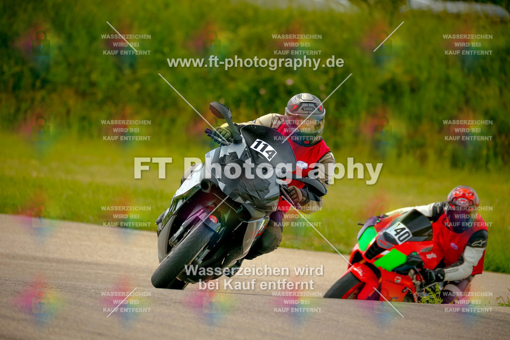 _MOT1332 | Hier findet Ihr Bilder von Touristenfahrten auf der Nürburgring Nordschleife oder von anderen Veranstaltungen die ich besucht habe. Viel Spass beim Durch Schauen 