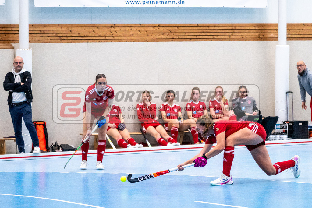 AKa BHC Damen - Alster 6-8 21.12.25 SG-1525 | Hockey,Sport,Fieldhockey,1.Bundesliga,2.Bundesliga,Sportfotografie,Shop,Sportphotography,Feldhockey,Hockeyliga