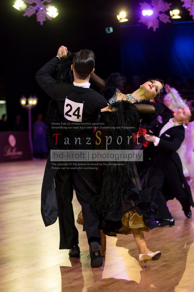 20241215_WDSF_Open_Youth_Std-Riga-8529 | Tanzsportbilder, Standardtanz, Lateintanz, WDSF, DTV, LTVB, dancecomp, goc, hessen tanzt, blaues band der spree, walzer, tango, wiener walzer, slowfox, quickstepp, samba, rumba, cha-cha-cha, paso doble. jive, hd-kroft photography, turniertanzsport