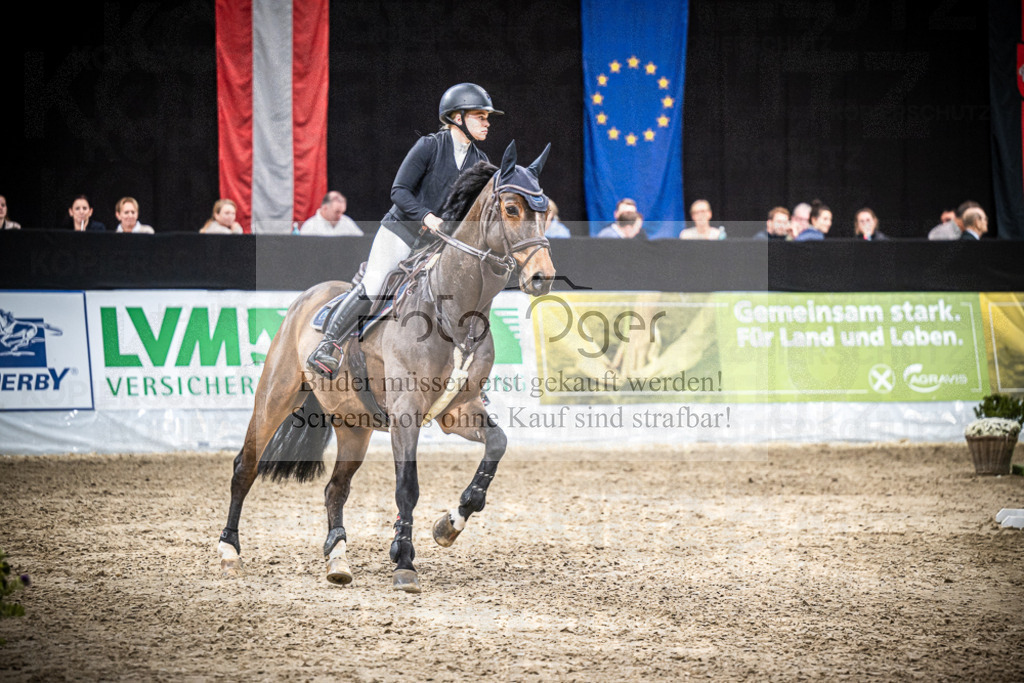 DOS_3439 | Entdecke hochwertige Reitturnierfotos von Foto Oger. Professionell, emotional und authentisch – jetzt Lieblingsmomente im Shop bestellen.Deutschlandweite Turnierfotografie. - Realisiert mit Pictrs.com