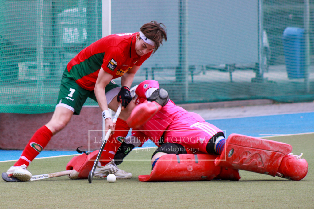 Lukas Stumpf , Paul Smith Mannheimer HC - Hamburger Polo Club Saison 2022 / 2023 | lanaschraderfotografie - Realisiert mit Pictrs.com