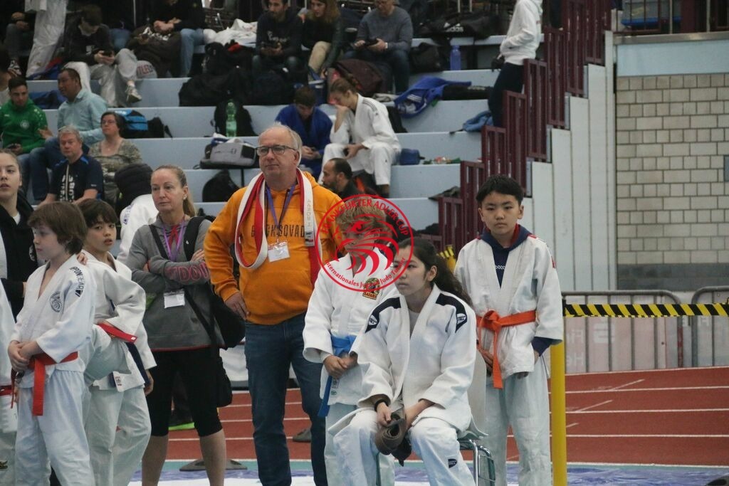 MSY-2022-10-29-7820 | Fotos vom Adler Cup - Pictures from Adler Cup

Hier findet Ihr alle Eindrücke und großen Momente der Adler Cup Wochenenden. Here you will find all impressions and great moments of the Adler Cup weekends. - Realisiert mit Pictrs.com