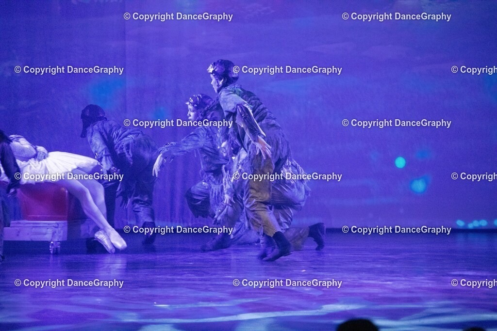 GPHY2316 | DanceGraphy - Realisiert mit Pictrs.com