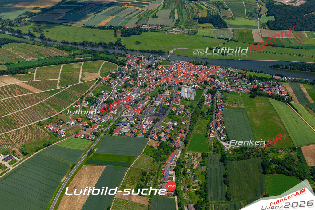 Das Luftbild der Stadt Wipfeld wurde 2019 vom Flugzeug heraus erstellt (keine Drohne) Aufnahmehöhe ca.400 Meter- hohe Auflösung- beste Druck-Qualität garantiert!