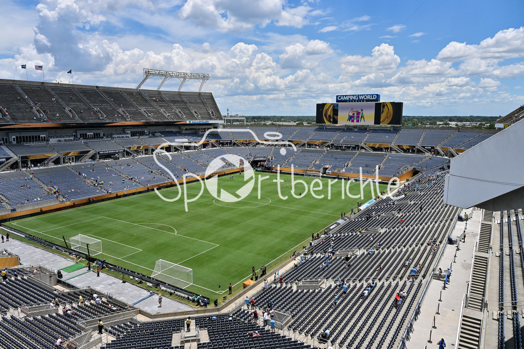 Juventus Turin - Manchester City | Im Camping Word Stadium von Orlando - Forlirda findet heute am dritten Spieltag der Vorrunde der Club WM in Amerika das Spiel zwischen Juventus und Mancity statt / Symbolbild / Stadionfoto / Stadionbild / FIFA Club World Cup: Juventus Turin - Manchester City, Camping World Stadium am 26.06.2025 / NOT FOR SALE IN USA